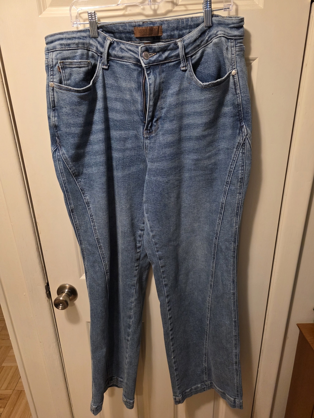 Judy Blue Light Wash Wide Leg Jeans